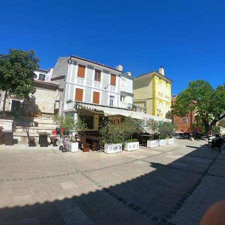 Apartmani Majetic Omišalj Kültér fotó