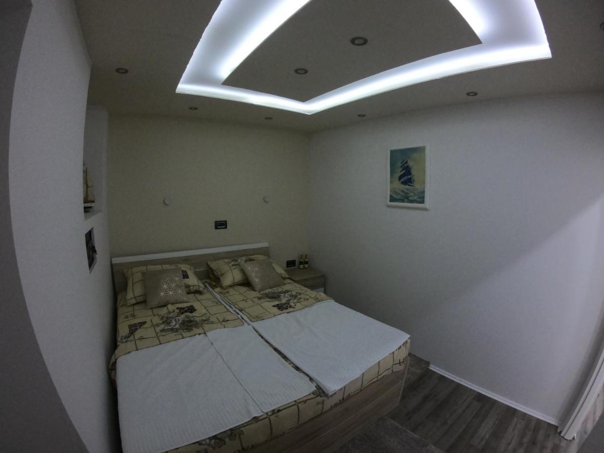 Apartmani Majetic Omišalj Kültér fotó