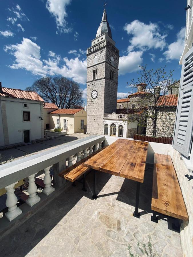 Apartmani Majetic Omišalj Kültér fotó